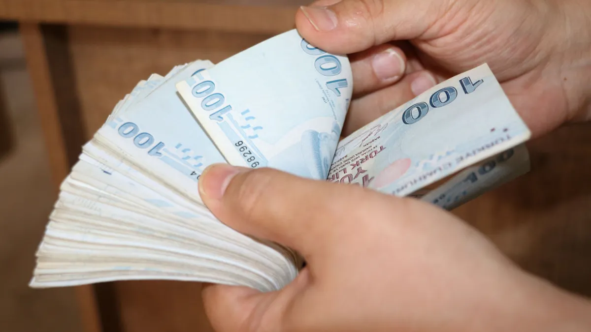 Bakan Göktaş duyurdu: SED ve evde bakım yardımı hesaplara yattı