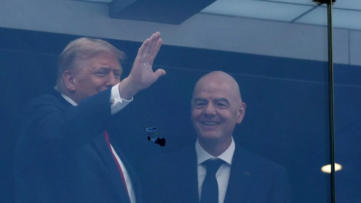 ABD Başkanı Trump Dünya Kupası finalinde! Tribünlerden yuhalama sesleri yükseldi