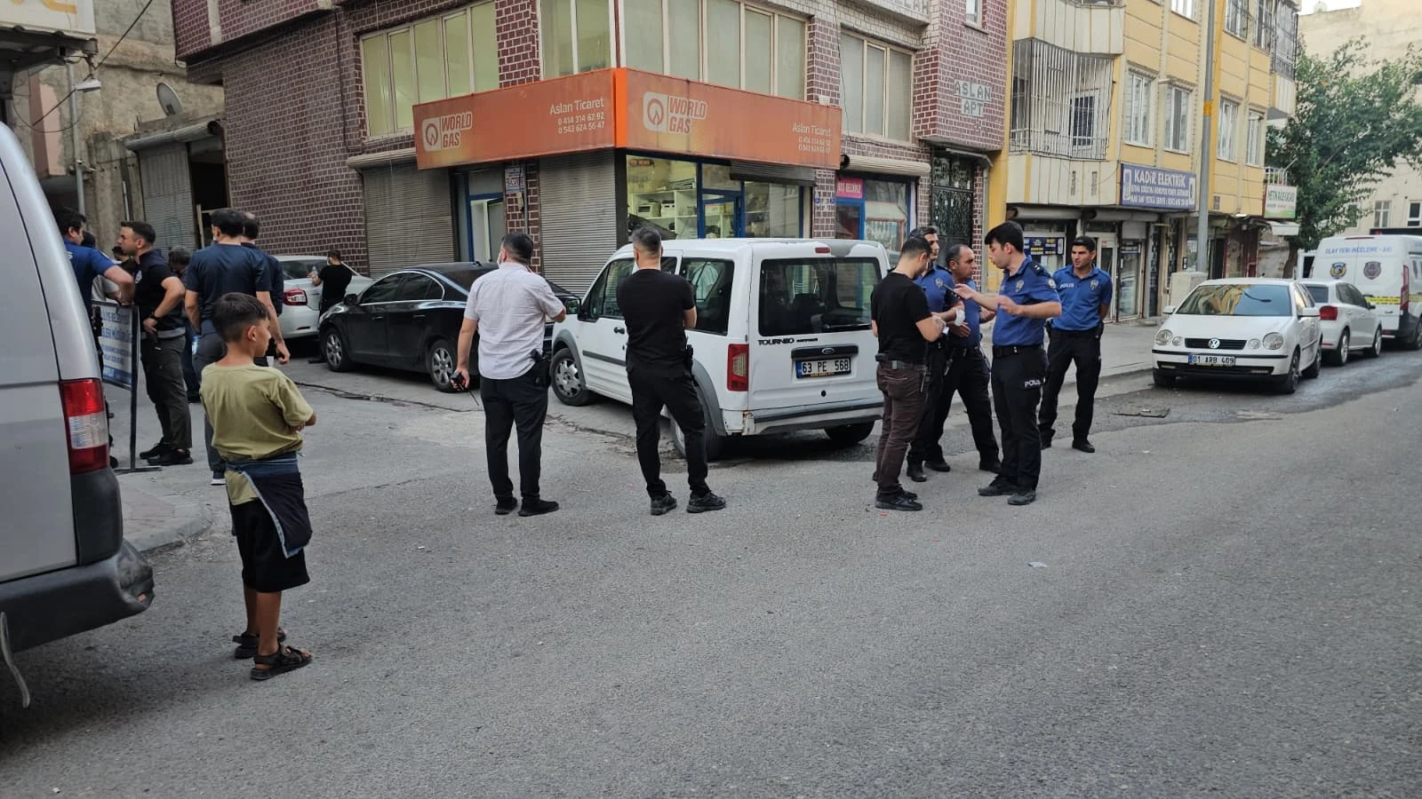 Şanlıurfa'da 5 çocuk annesi, evinde ölü bulundu