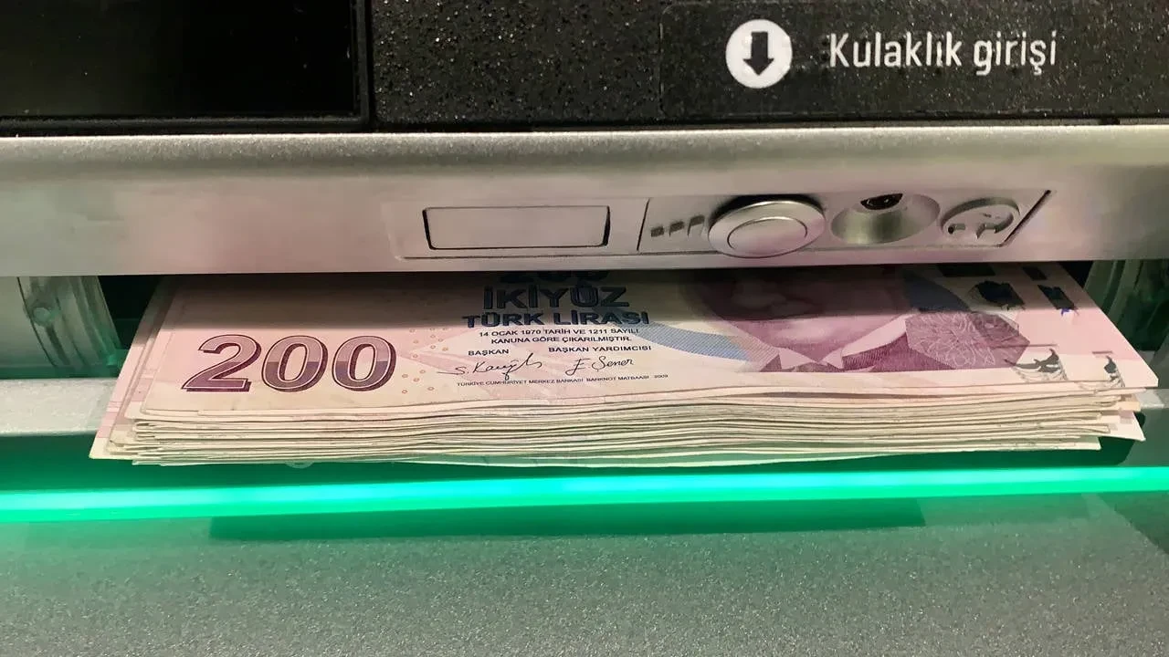 En düşük emekli maaşı için 'AK Parti' kulisi! Bu rakamın altında olmayacak