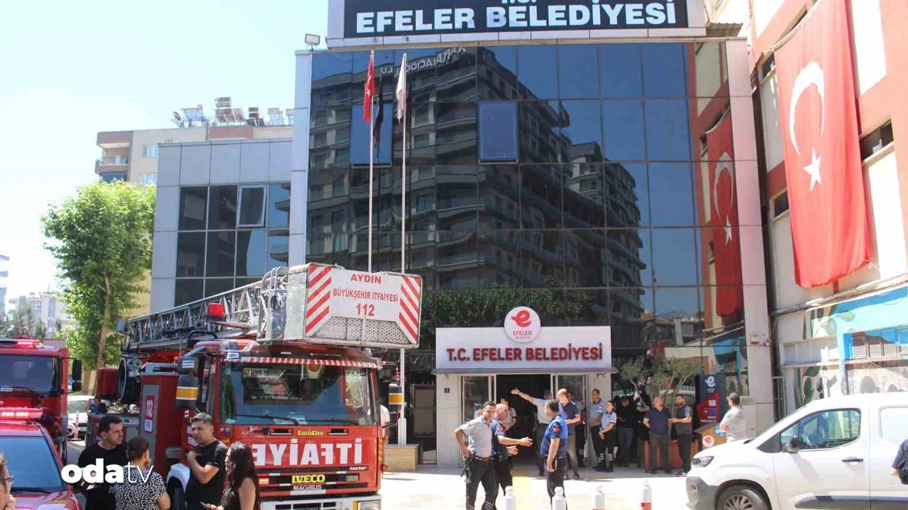 Efeler Belediyesi'nde korkutan yangın