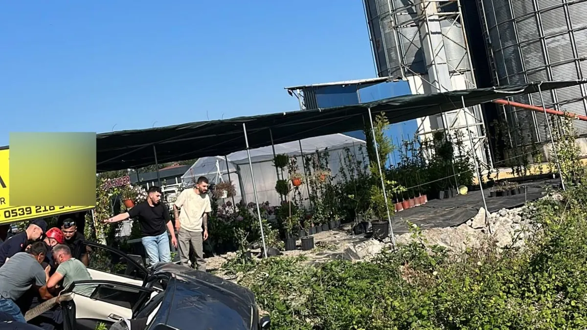 Sakarya'da acı kaza: Anne ile kızı öldü!