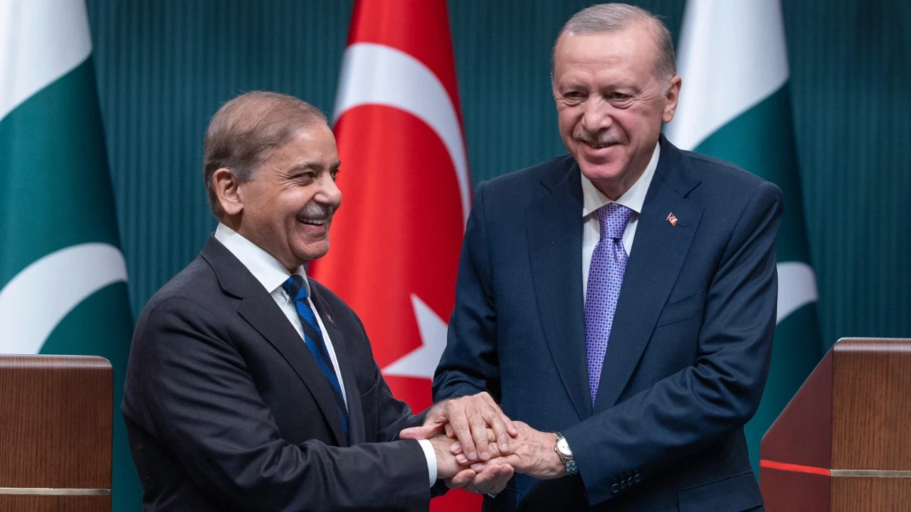 Şahbaz Şerif, Türkiye'ye geliyor