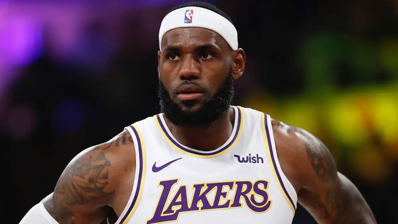 LeBron James'in yeni takımı belli oldu: 2 yıllık sözleşme!
