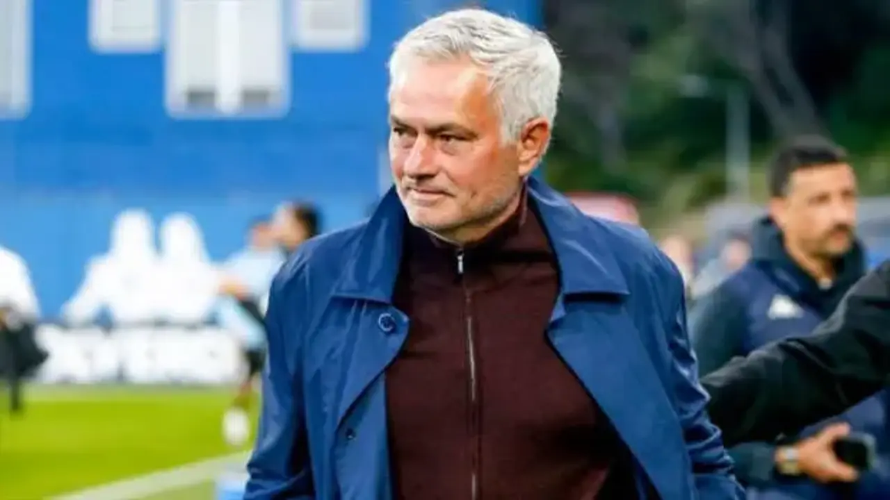 Jose Mourinho'nun ilk transferi belli oldu! Galatasaray'ın gözdesiyle anlaştı