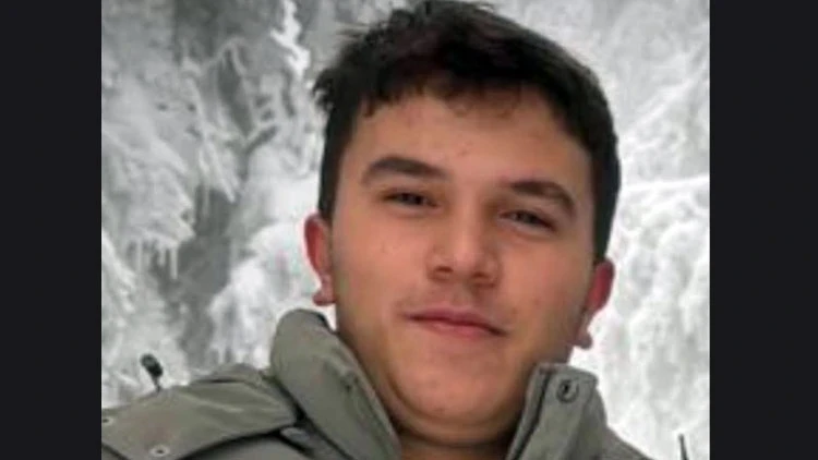 Çay kazanının kablolarına takılıp hayatını kaybetti