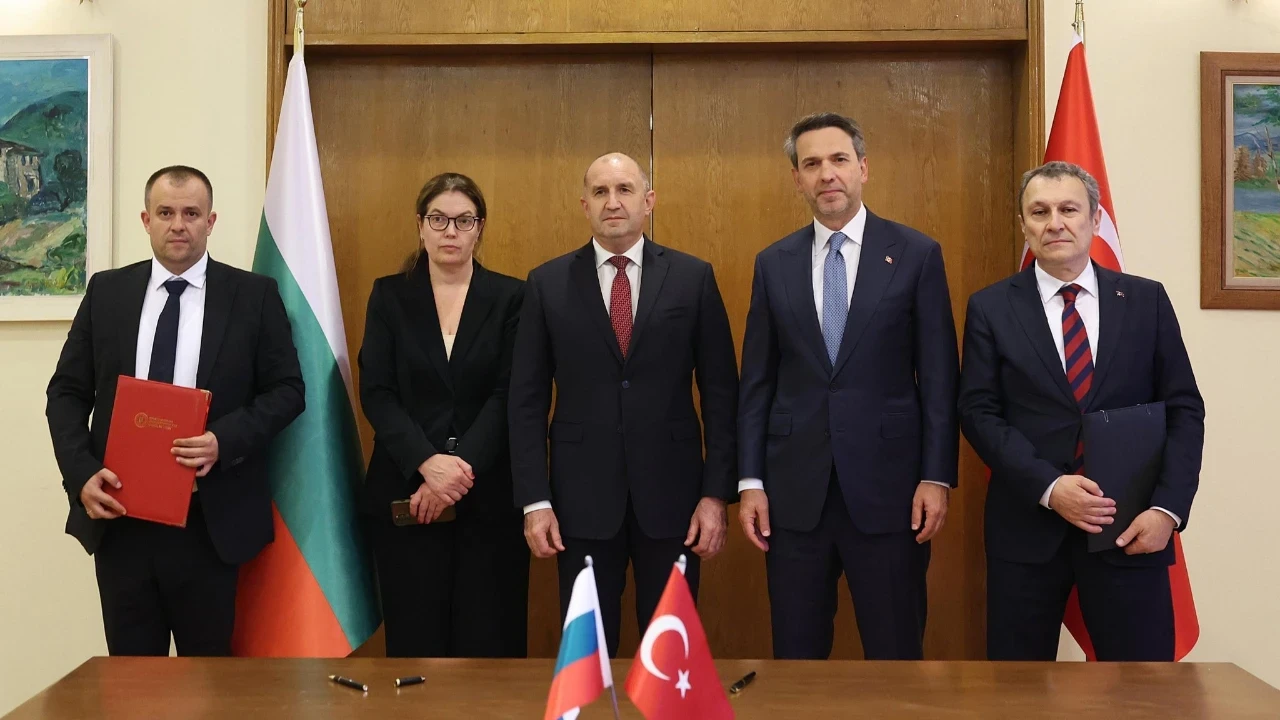 Türkiye ile Bulgaristan arasında doğal gaz protokolü: "İş birliğini ileri taşıyacak konuları ele aldık"
