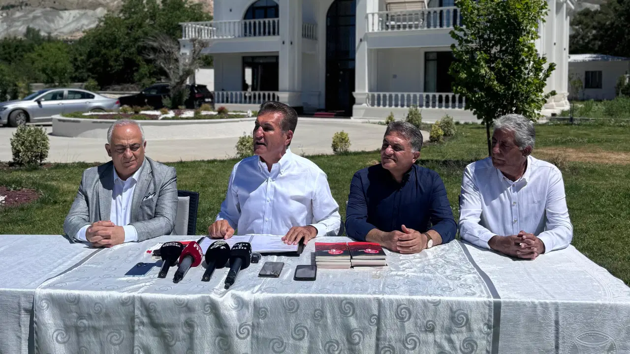 Mustafa Sarıgül'den 'işsizlik' uyarısı: 'Can Erzincan alarm veriyor'