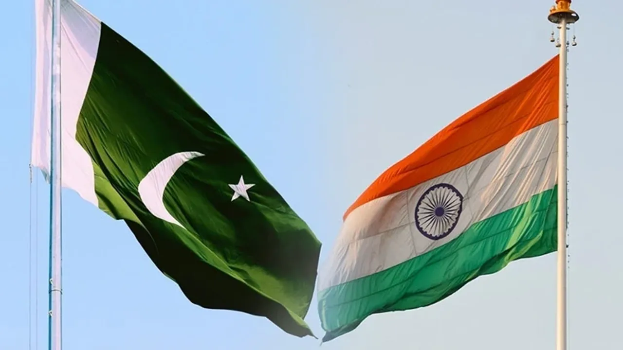 Pakistan, Hindistan'a uyguladığı hava sahası yasağını uzattı
