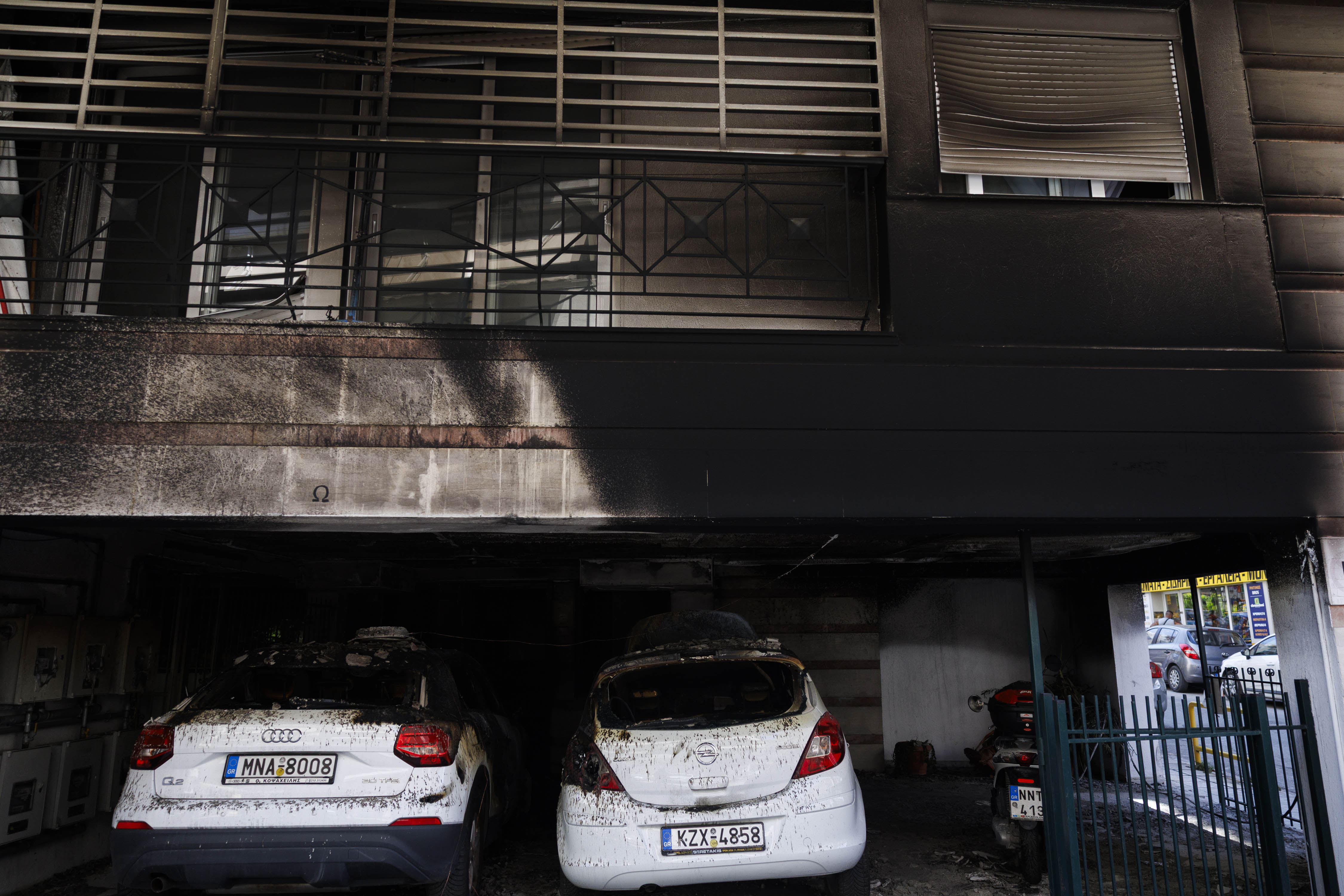 Selanik'te siyasetçinin evine saldırı. İktidar partisi yöneticisinin annesi öldü