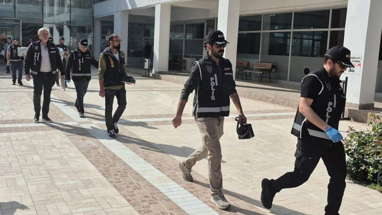 Silivri Belediyesi'ne yolsuzluk operasyonu