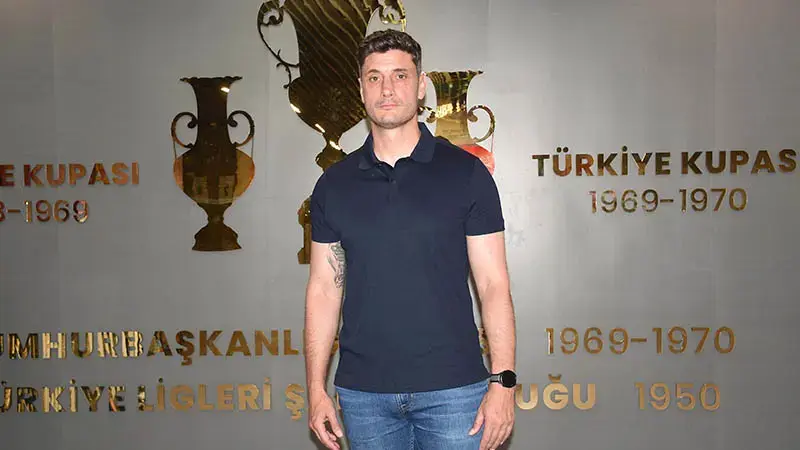 Göztepe U19 Teknik Direktörü Benjamin Fuchs: Hayal kurduğumuz bir yolculuk sonunda güzel bitti
