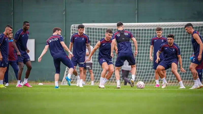 Trabzonspor, kamp için Avusturya'ya gitti