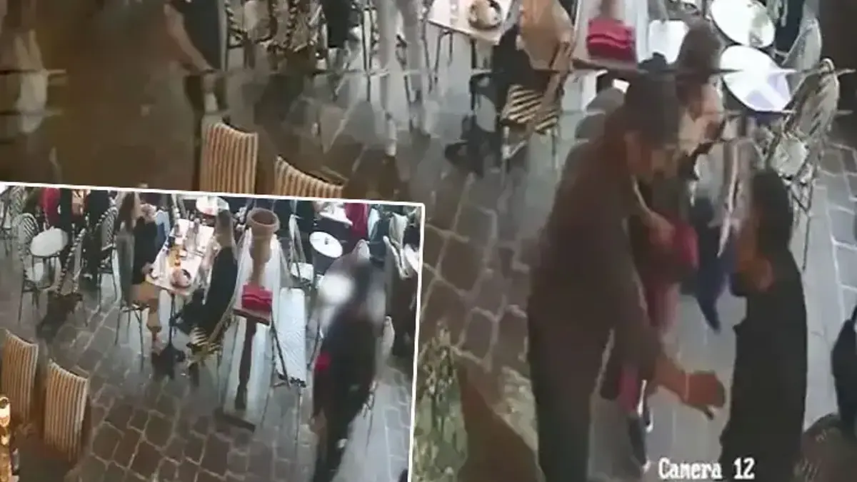 'Dövmen çok güzel abi' dedi, kurşun yağdırdı! İş insanına AVM’de silahlı saldırı