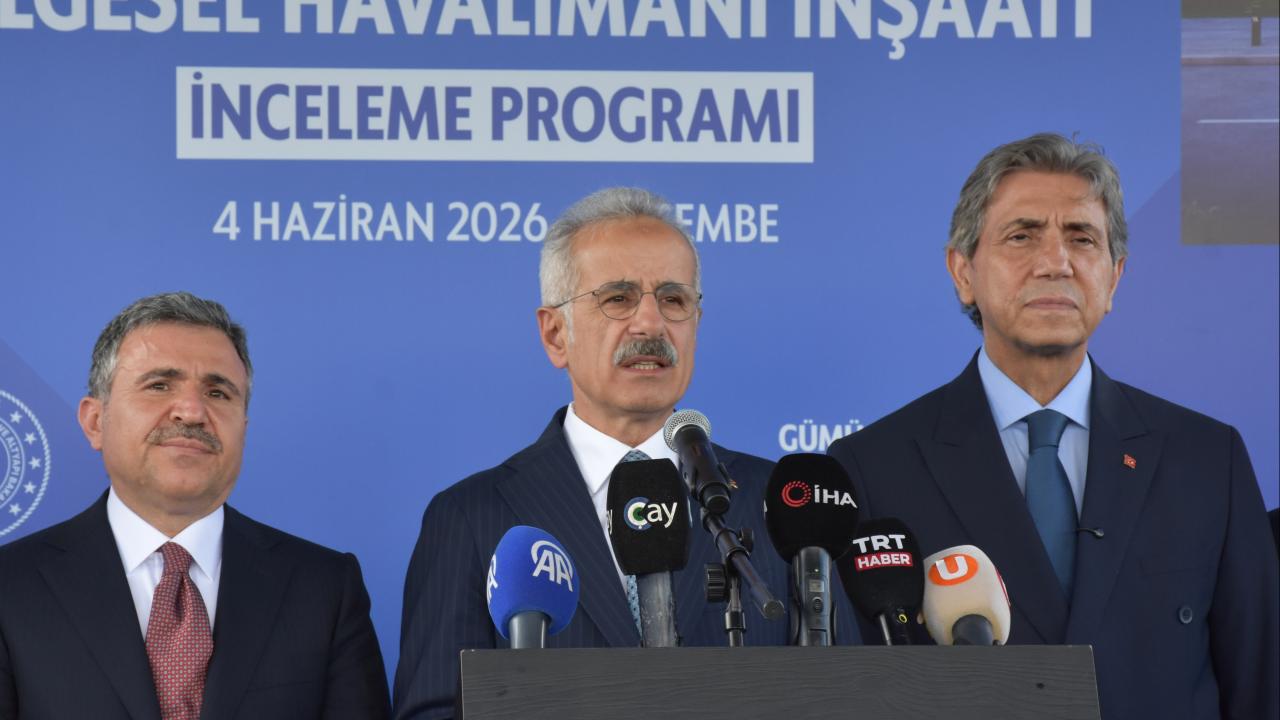 Bakan Uraloğlu: İstanbul Havalimanı'nda günlük 1730 uçuşla yeni bir rekora imza attık