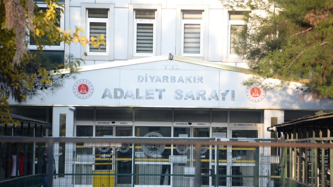 9 yıllık sır cinayette detaylar tüyler ürpertti: Tozlu raflardan indirildi: Gizem çözüldü