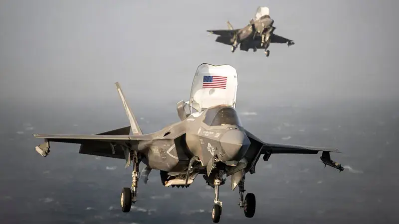 CENTCOM: İran'ın ticari gemilere yönelik İHA saldırıları engellendi