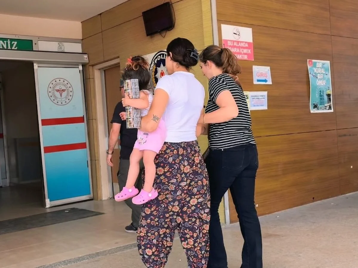 Bursa ve İstanbul'da 18 hırsızlık olayının şüphelisi kucağındaki bebeğiyle yakalandı