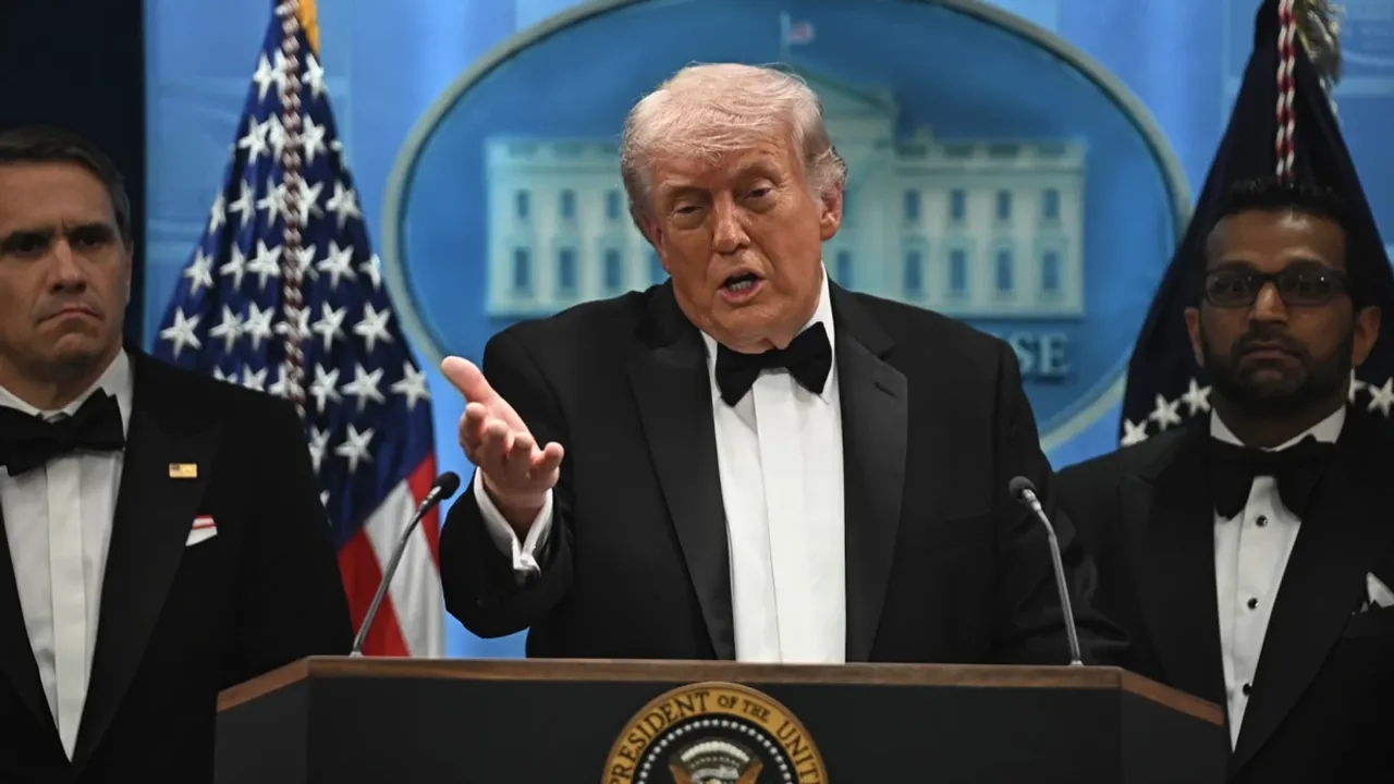 Trump: “ Lübnan, Hizbullah ve İsrail dahil tam ateşkes bekliyoruz”
