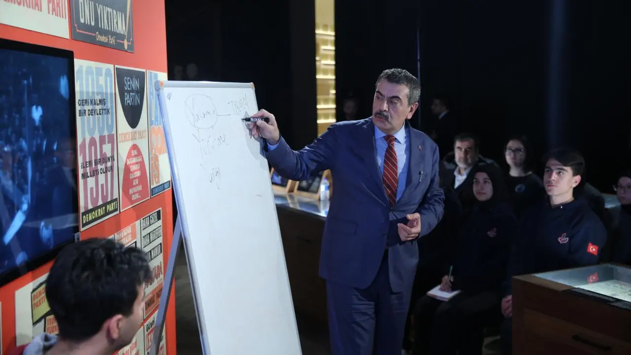 Bakan Tekin'den okullaşma oranı açıklaması: Eylem planı hazırlandı