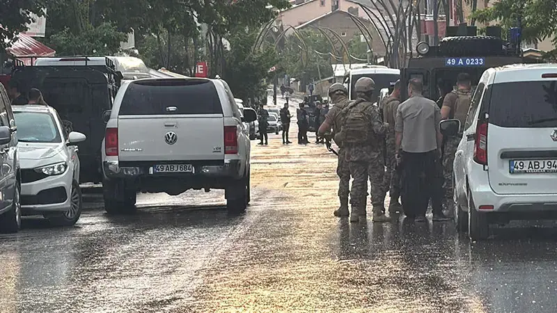 İşitme engelli kardeşini vurdu, polis operasyonunda etkisiz hale getirildi