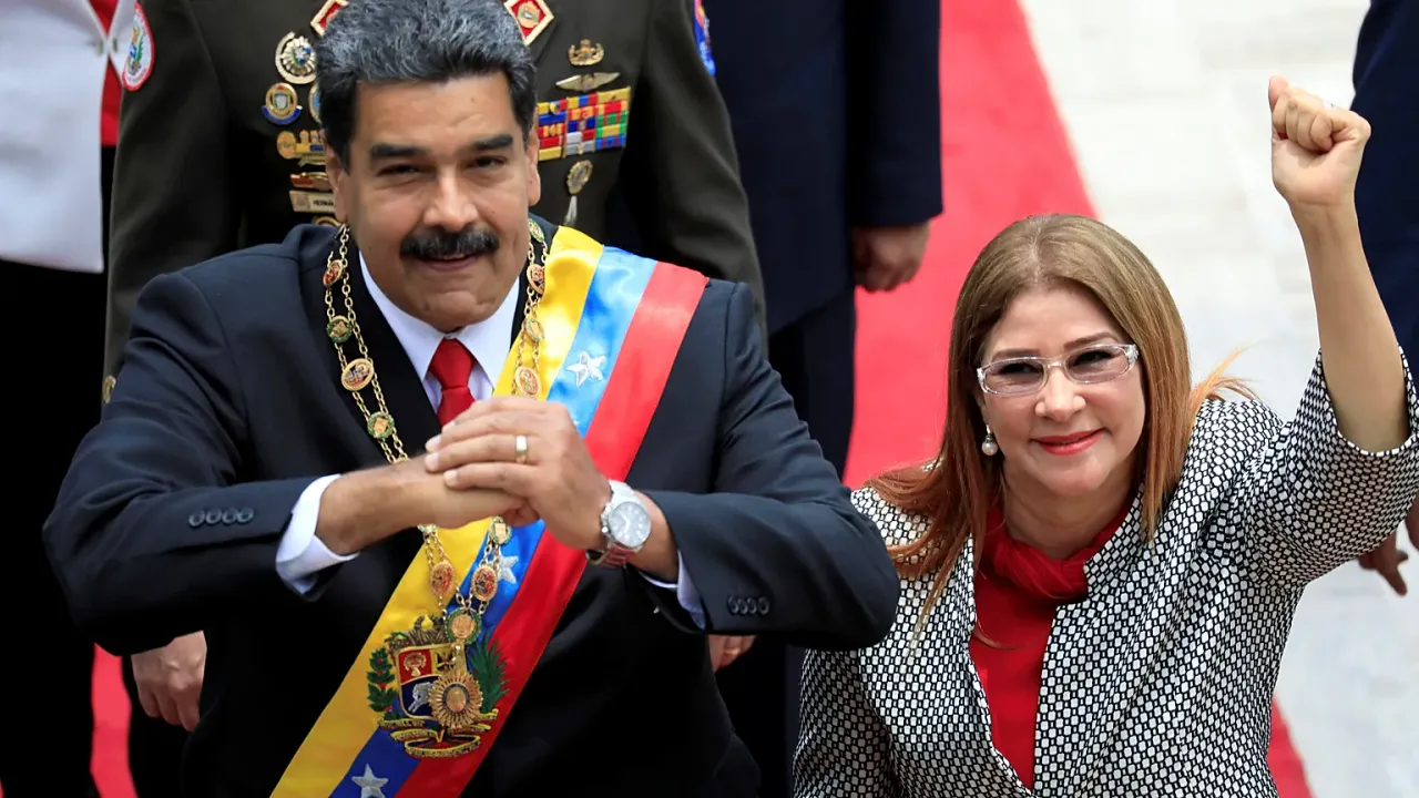 Maduro ve Flores'ten Venezuela halkına inanç ve umut mesajı