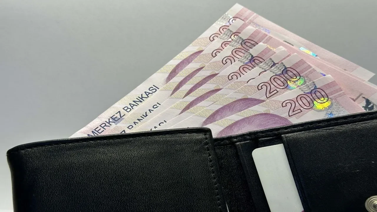 Mevduatta rakamlar değişti! 5 milyonun aylık getirisi dudak uçuklattı
