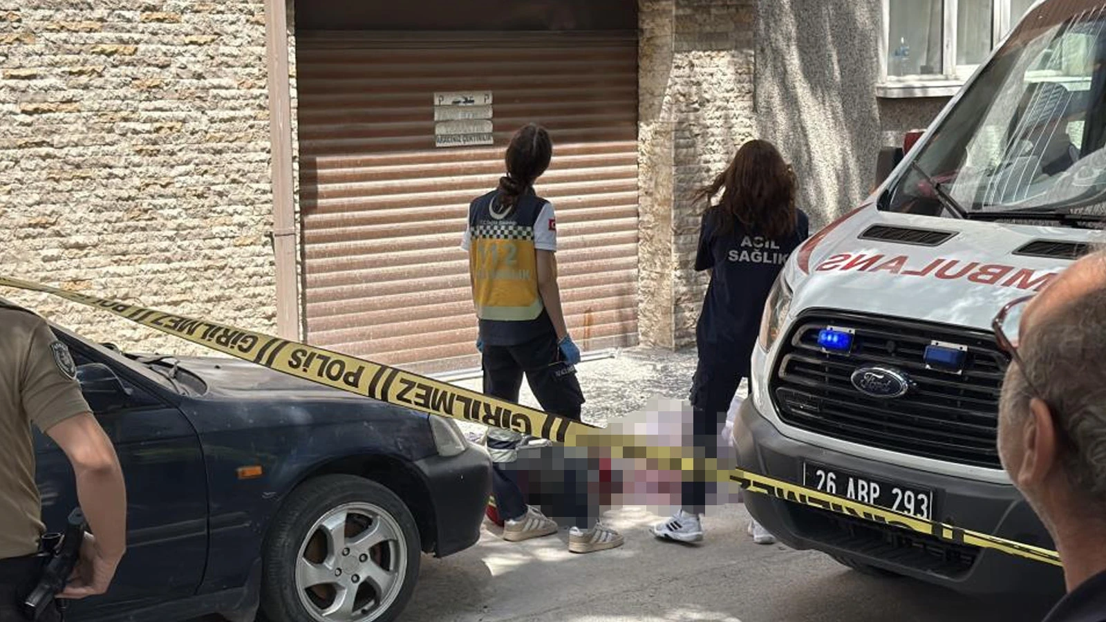 Eskişehir'de şüpheli kadın ölümü: 3'üncü kattan düşüp can verdi
