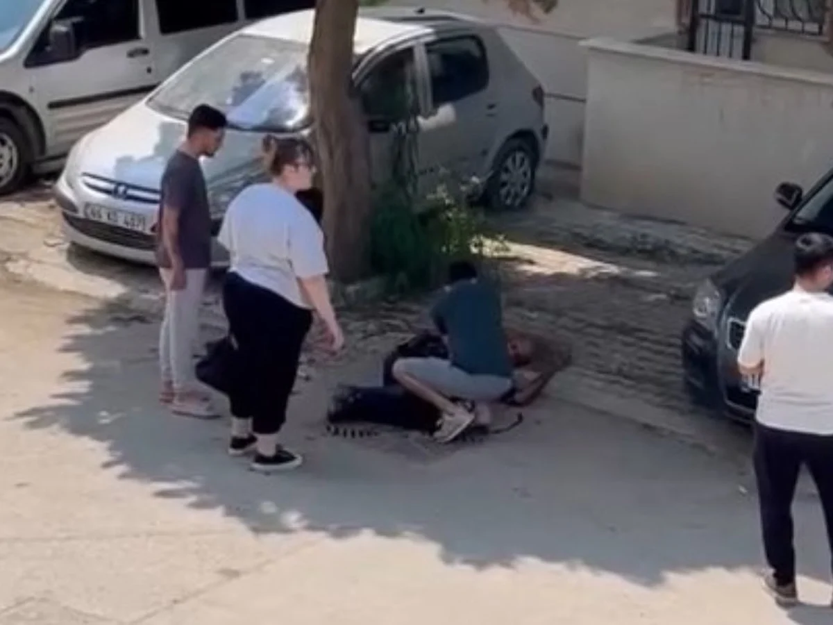Bursa'da aralarında husumet bulunan ağabey ve kardeşi birbirini bıçakladı