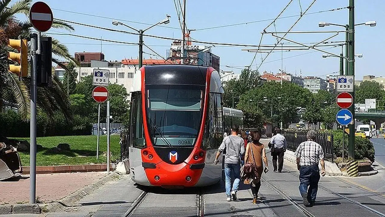 İstanbul'da Kabataş-Bağcılar Tramvay Hattı'nda teknik arıza