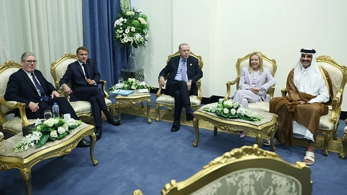 Başkan Erdoğan’ın tavsiyesine uydu: Meloni sigarayı bıraktı
