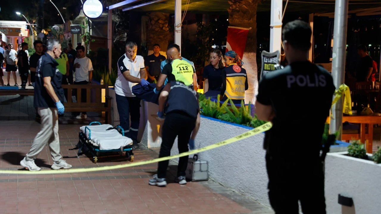 Bodrum'da restoranda silahlı saldırı: 1 kişi hayatını kaybetti
