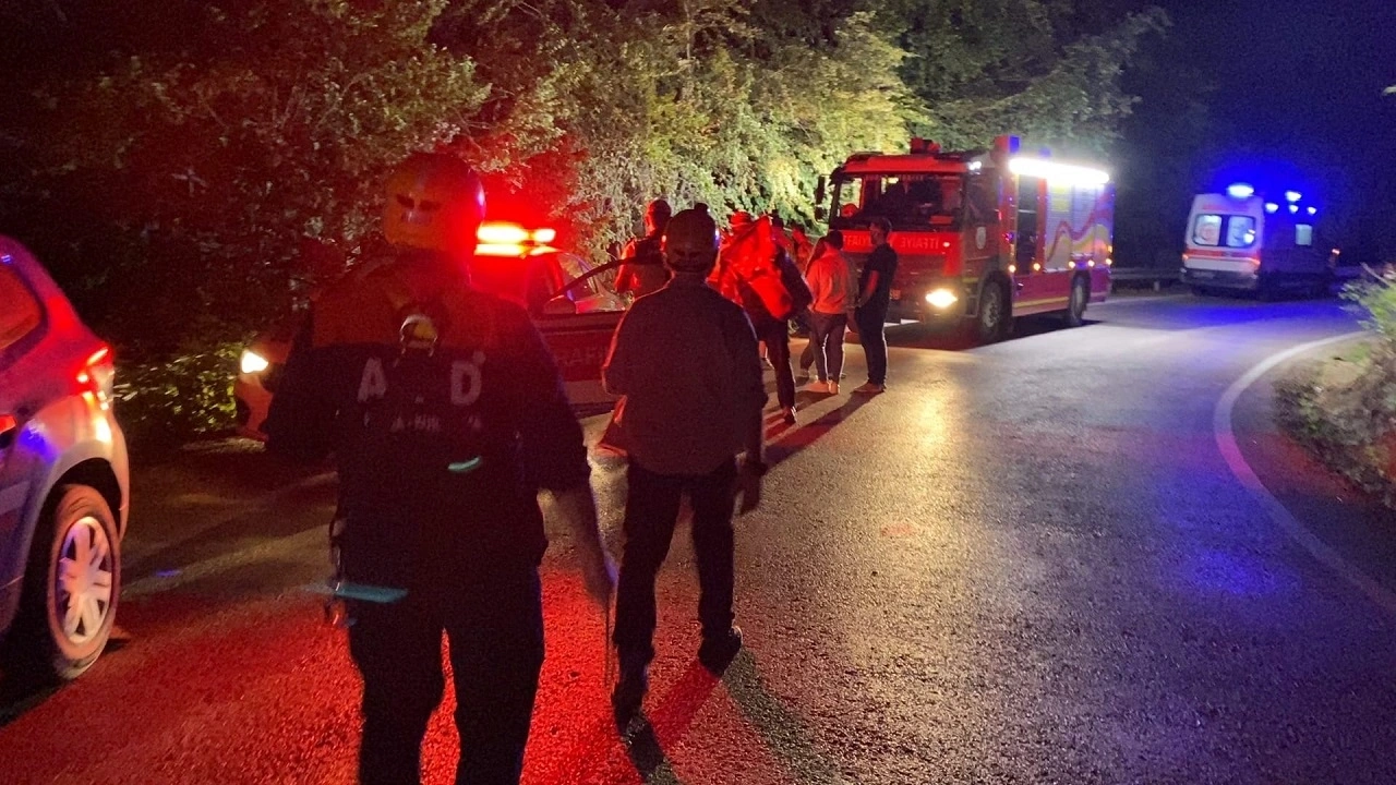 Bursa'da gece yarısı alarmı: Uçurum kenarında gizemli kaza