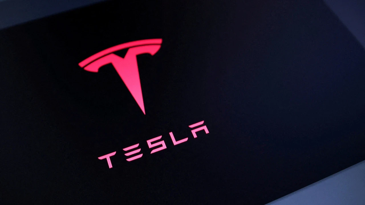 Tesla'nın geliri beklentiyi aştı, kârlılığı hayal kırıklığı yarattı, Tesla'dan beklentiyi aşan gelir, zayıf kârlılık