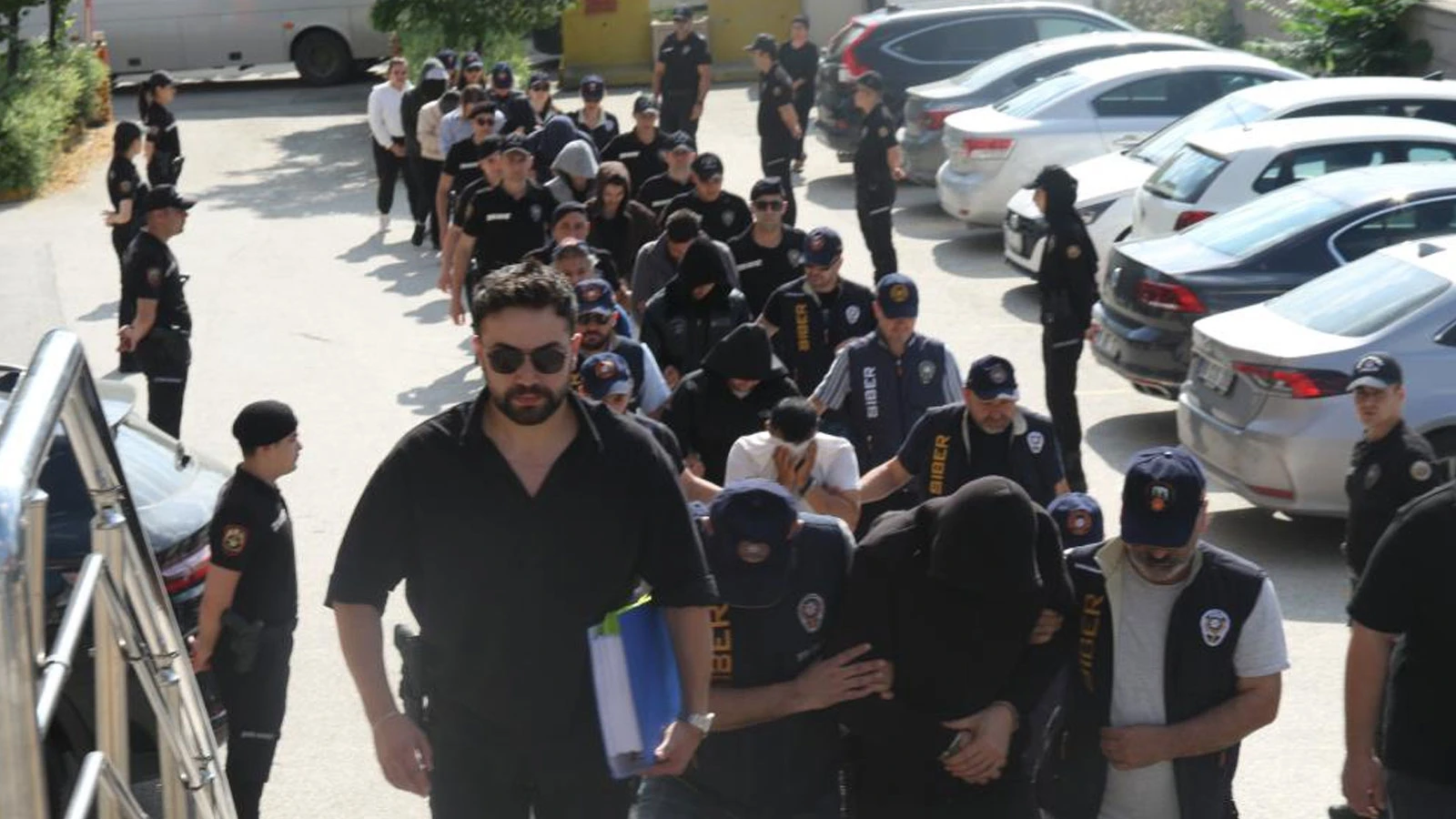 Eskişehir'de yasa dışı bahis operasyonu: 15 şüpheli tutuklandı