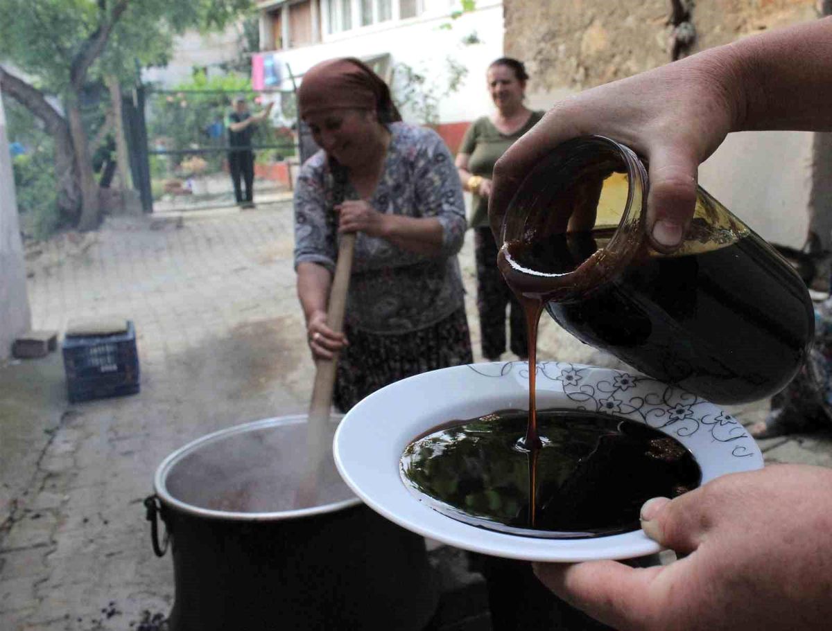 Katkısız üretiliyor, kışın şifa deposu oluyor