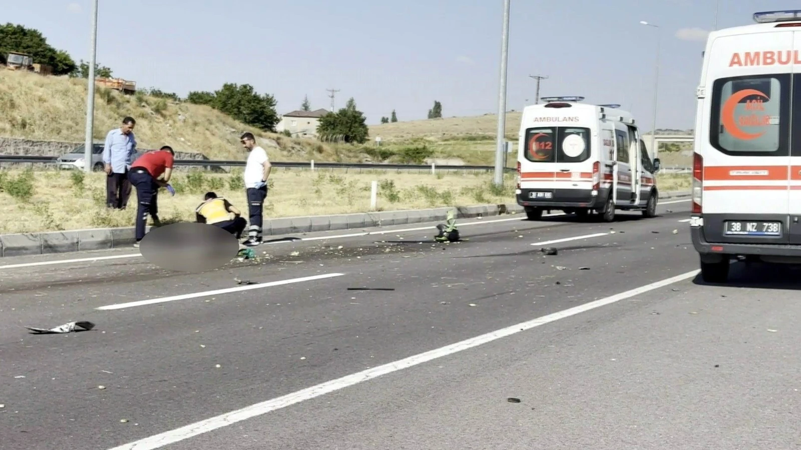 Kayseri'de korkunç kazada motosiklet sürücüsü can verdi