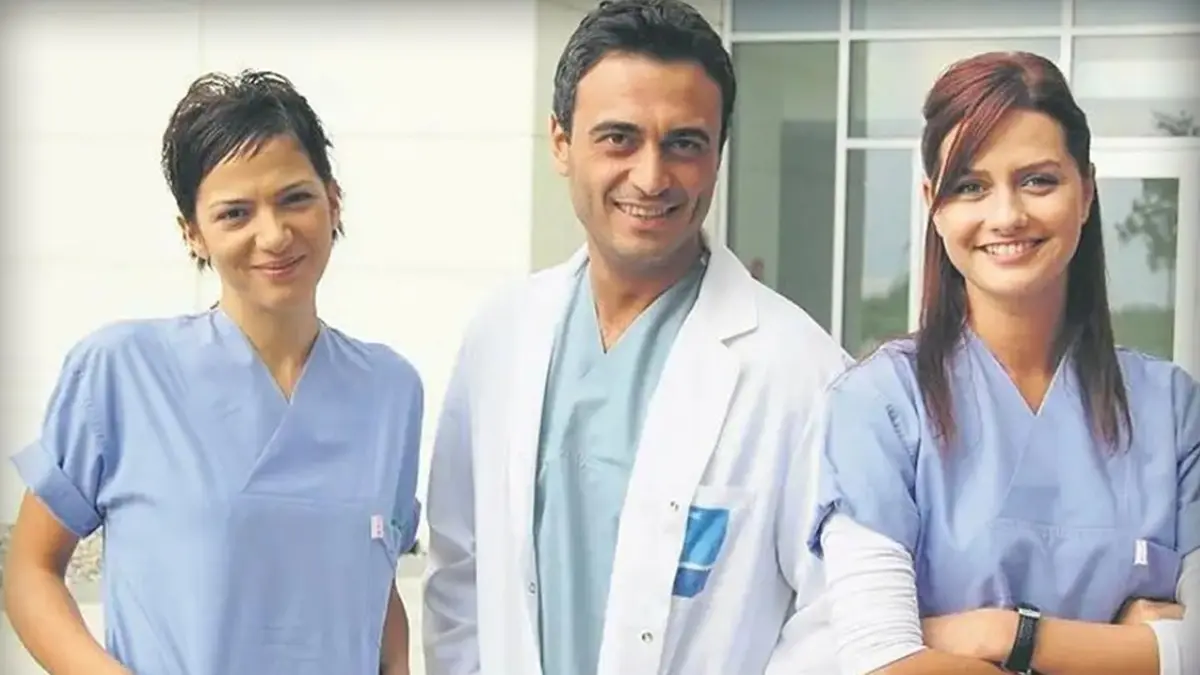 Doktorlar hayranlarının bayıla bayıla seyredecekleri 3 yabancı hastane dizisi