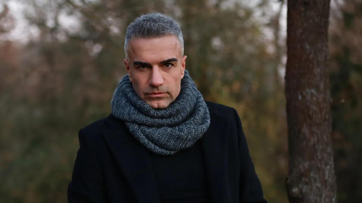 Berdan Mardini'den sanat camiasına sert çıkış: 'Arada biz kaynıyoruz'