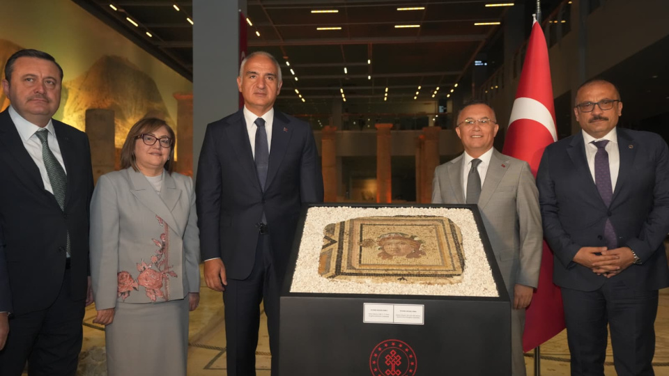 ABD'den iade edilen Zeugma mozaik paneli evine kavuştu