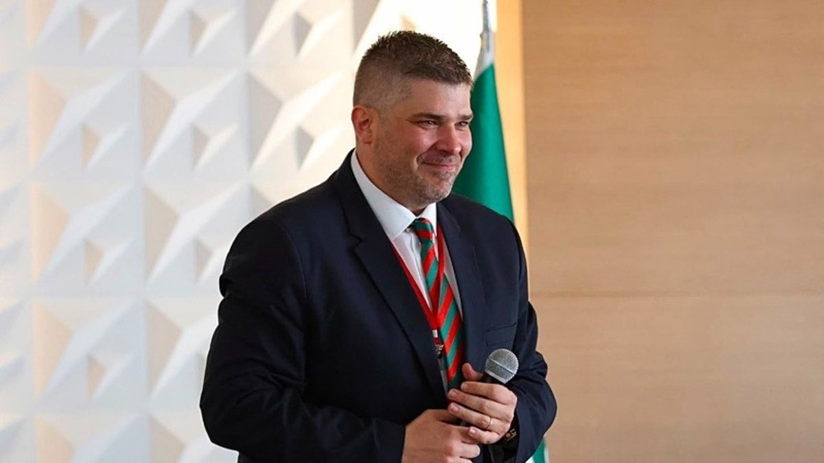 Karşıyaka'nın yeni başkanı Tusder'den anlamlı mesaj: Birleşirsek kazanırız