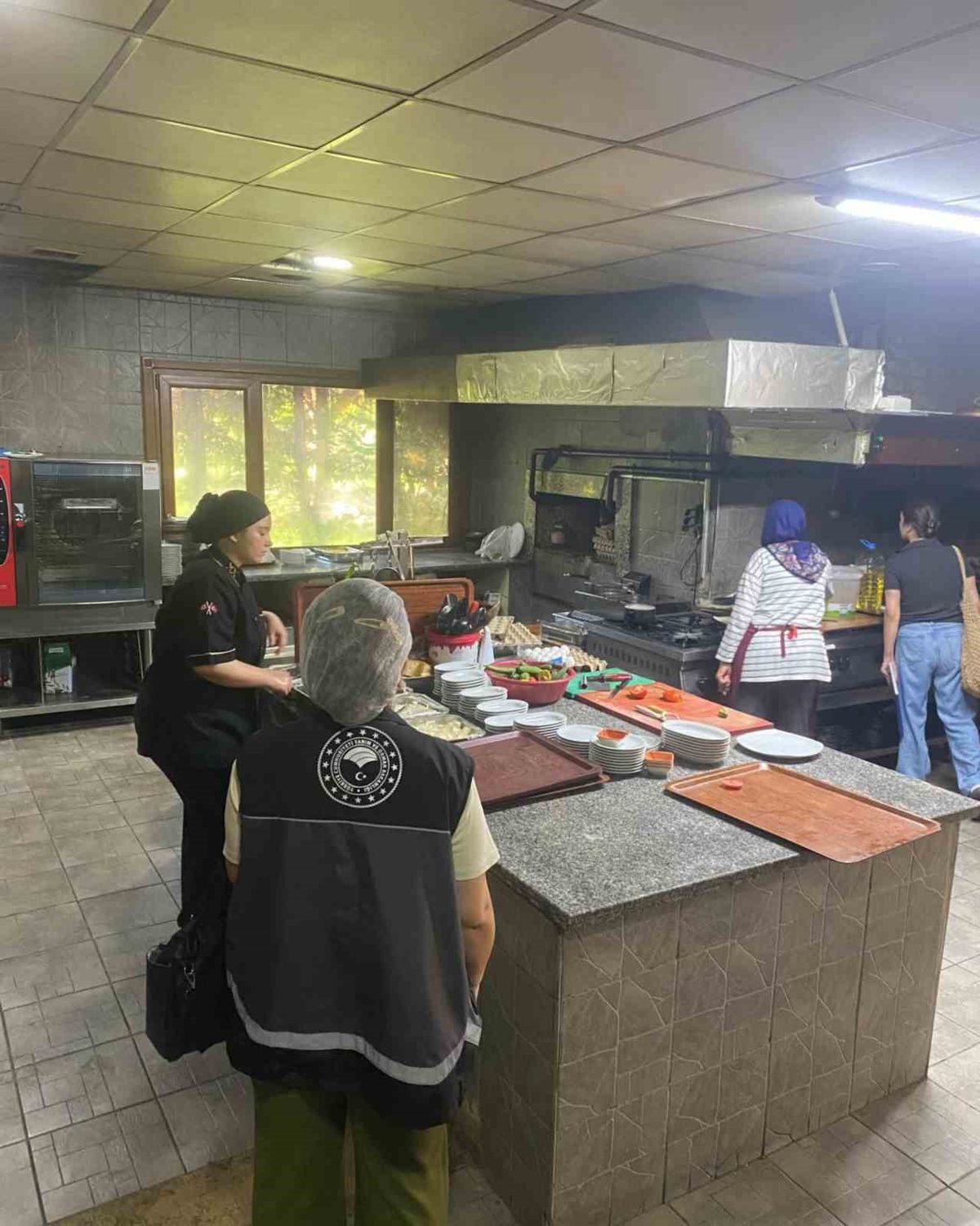 Yol üstündeki gıda noktalarına yakın takip