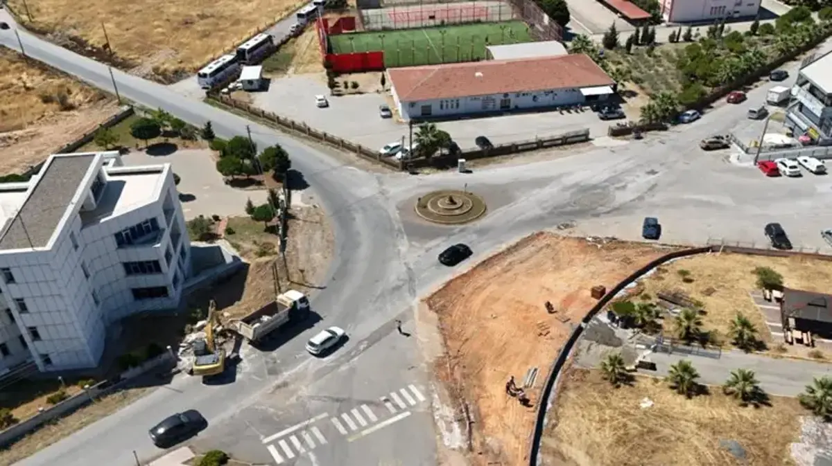 Balıkesir'de ulaşımı değiştirecek proje! Yeni akıllı kavşakta sona gelindi