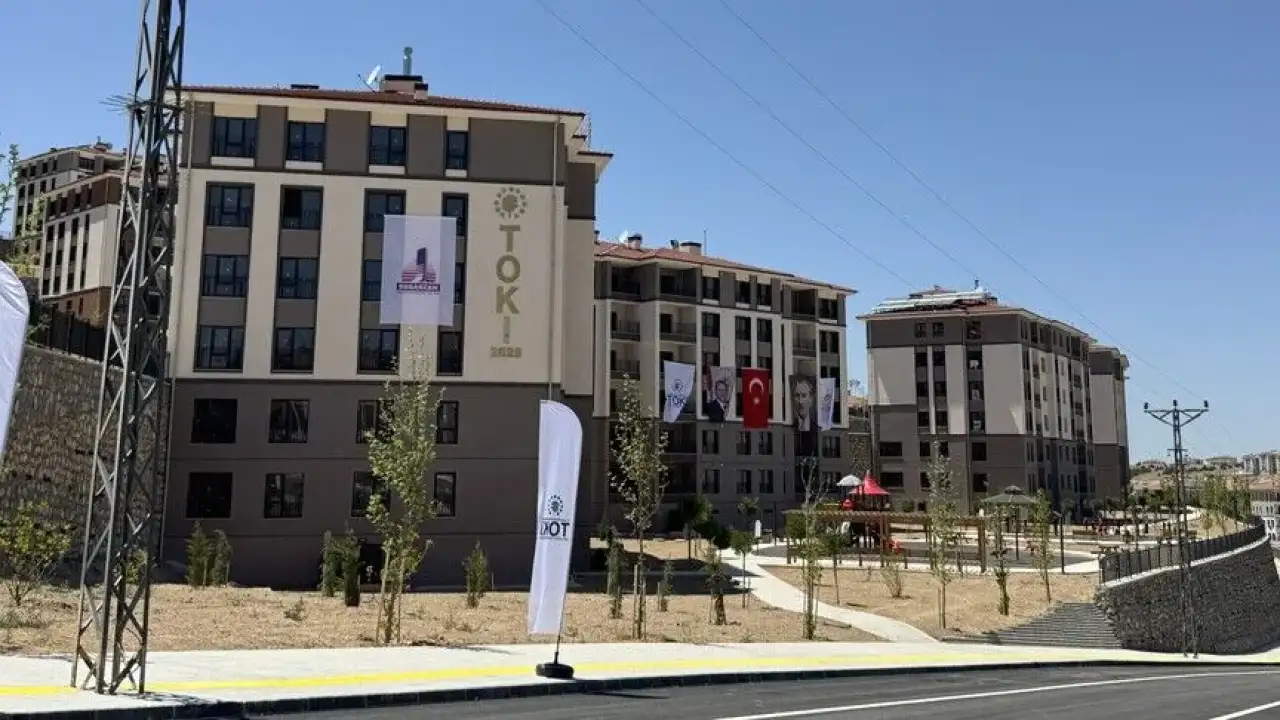 Malatya'da deprem konutlarında yeni aşama! 4 bin 359 konut ve 115 iş yeri teslim edildi