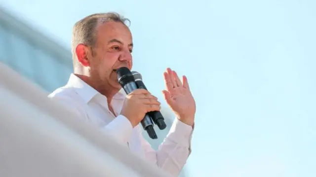 Kılıçdaroğlu'nun yönettiği MYK'dan iki belediye başkanı için kesin ihraç talebi