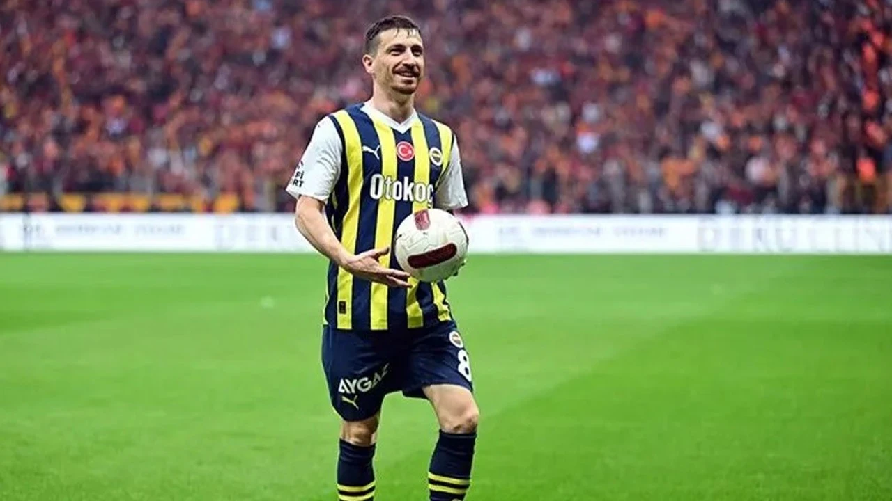 Fenerbahçe'de Mert Hakan Yandaş için karar günü
