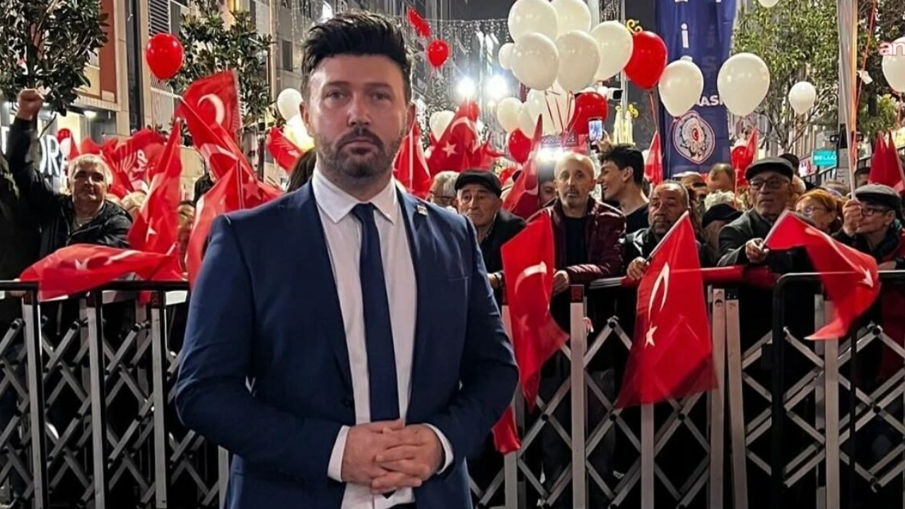 CHP'de istifalar ülke sınırlarını aştı: Hep birlikte ayrıldılar