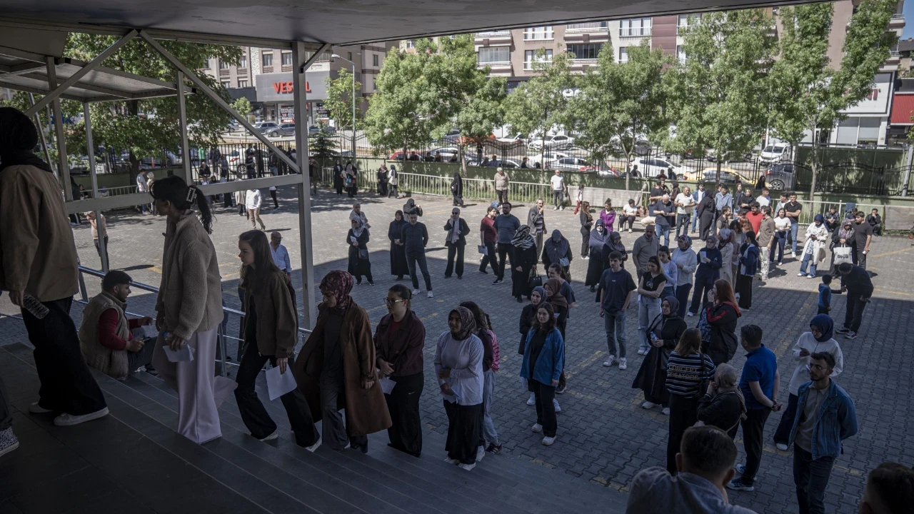 Üniversite heyecanının ilk oturumu başladı