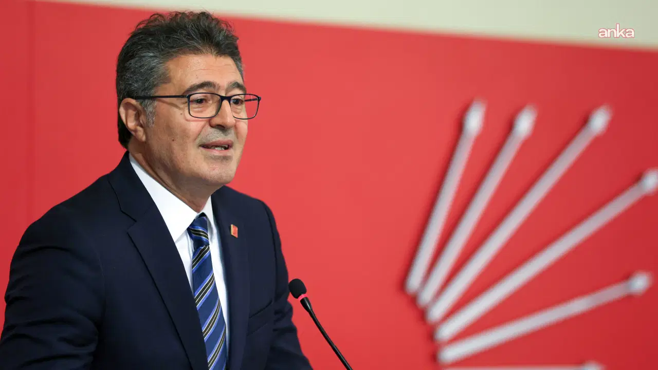 CHP Genel Merkezi'nin ihraç tebliğine Edremit'ten itiraz: 'Milletvekilimiz Ensar Aytekin’in ihracını kabul etmiyoruz'