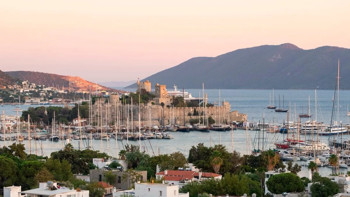 Turizme 6 milyar TL'lik SGK desteği! Çalışanlar ne alacak?